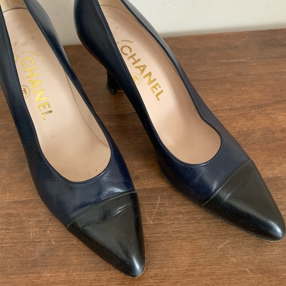 Vintage 90s Chanel Lambskin Leather Cap Toe Pump sz FR38 US 7 - Picture 9 of 9